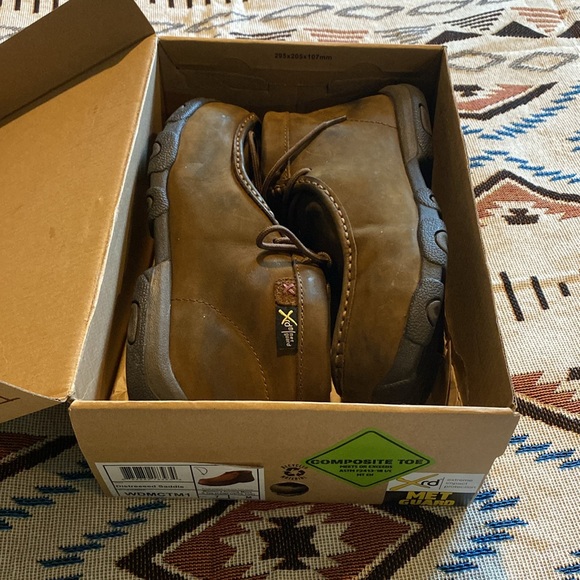 Women’s Twisted X Composite Toe Mocs - Picture 8 of 9